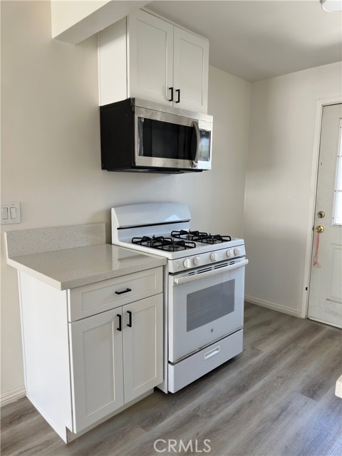 Detail Gallery Image 2 of 8 For 701 S Garfield Ave, Monterey Park,  CA 91754 - 1 Beds | 1 Baths