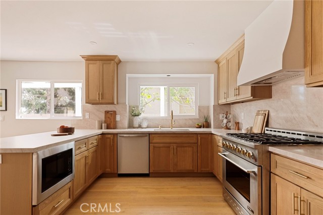 Detail Gallery Image 12 of 27 For 1830 Wilson, Upland,  CA 91784 - 5 Beds | 2/1 Baths