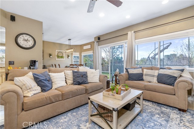 Detail Gallery Image 8 of 45 For 1212 Mariah, Paso Robles,  CA 93446 - 4 Beds | 2 Baths