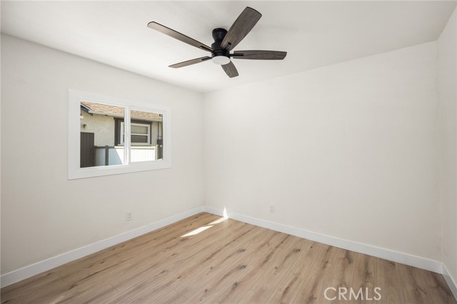 2047 West 78th photo 22