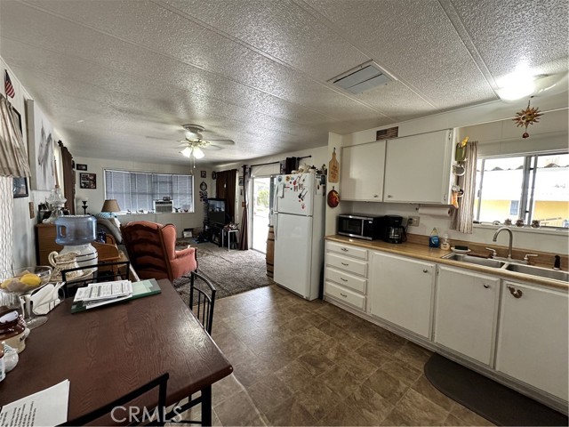 Detail Gallery Image 7 of 19 For 45055 Highway 74 #104,  Hemet,  CA 92544 - 1 Beds | 1 Baths