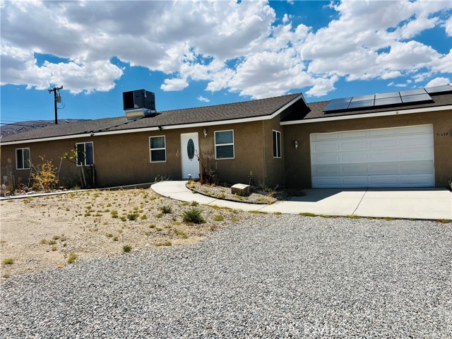 Detail Gallery Image 4 of 20 For 74679 Sunrise Dr, Twentynine Palms,  CA 92277 - 3 Beds | 2 Baths