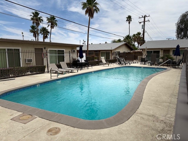 Image 3 of 17 For 686 Cottonwood Road F