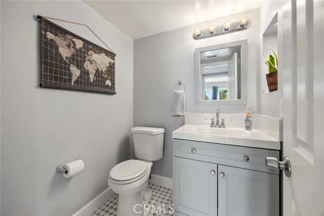 Image 10 of 43 For 17776 Buena Vista Avenue