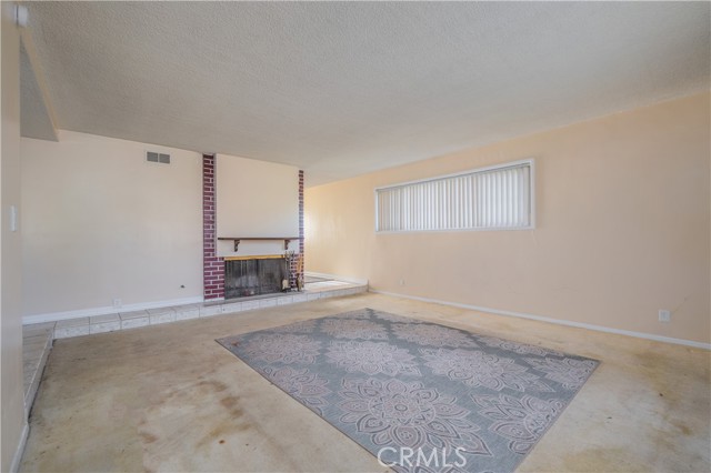 Detail Gallery Image 4 of 28 For 16060 Villa Flores Dr, Hacienda Heights,  CA 91745 - 4 Beds | 2 Baths