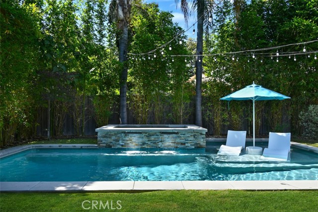 4058 Shadyglade Avenue, Studio City CA: https://media.crmls.org/medias/e92819c4-9046-4fd0-9a8f-584f48efc24d.jpg