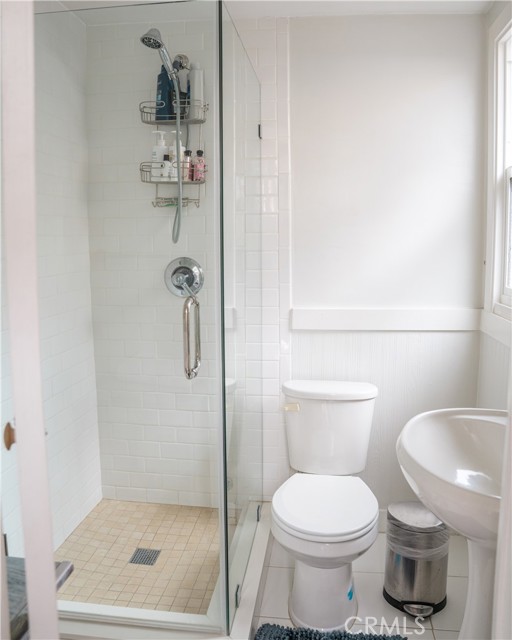 Detail Gallery Image 16 of 21 For 122 Lime Ave, Long Beach,  CA 90802 - 2 Beds | 2 Baths