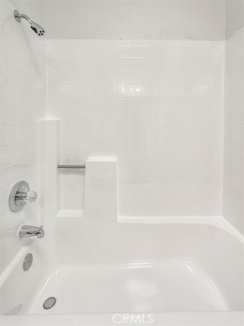 7711 Cartilla Avenue, Fontana CA: https://media.crmls.org/medias/e9292709-3f76-42f3-be65-dc7bda743e17.jpg