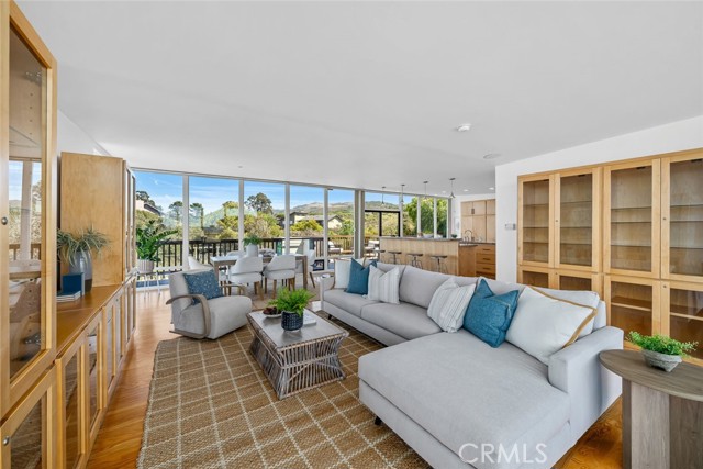 2570 Bay Vista Lane, Los Osos CA: https://media.crmls.org/medias/e92990ba-cf03-4bb7-b06e-d9827c90921e.jpg