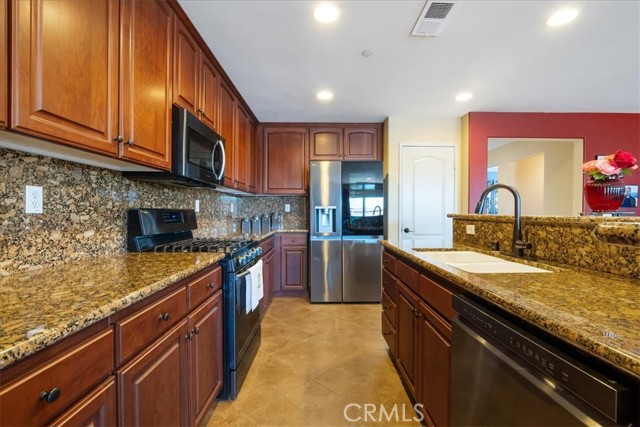 Detail Gallery Image 30 of 56 For 287 Tom Mcguinness Jr. Cir, Fallbrook,  CA 92028 - 4 Beds | 2/1 Baths