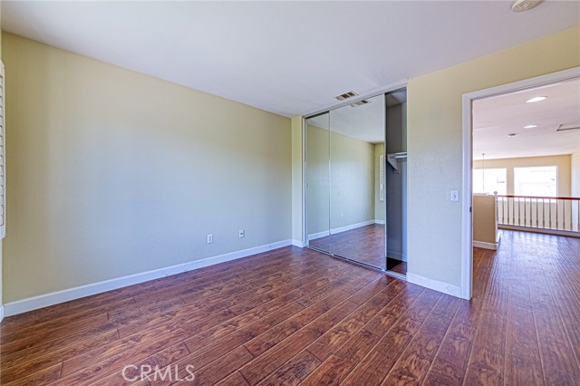955 Blackberry Lane, Carson CA: https://media.crmls.org/medias/e92a3eab-dcad-4bbb-95dd-2f5e5b1b2c2a.jpg