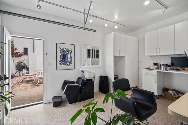 Detail Gallery Image 28 of 38 For 5022 E Broadway, Long Beach,  CA 90803 - 2 Beds | 2 Baths
