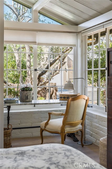 Detail Gallery Image 24 of 34 For 724 Poppy Ave, Corona Del Mar,  CA 92625 - 2 Beds | 1 Baths