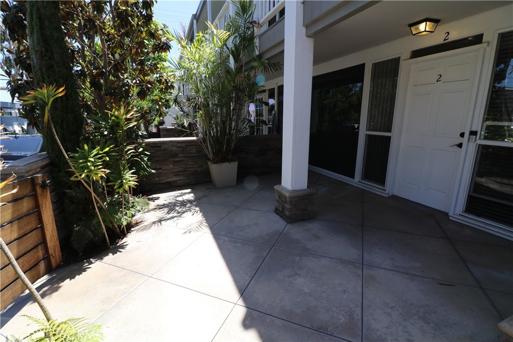 280 Aster Street 2