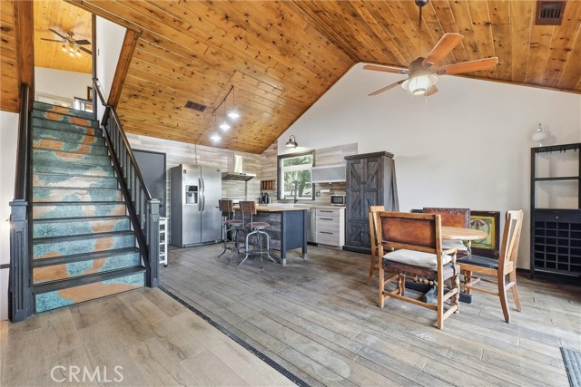 Detail Gallery Image 17 of 46 For 26355 Walnut Hills Dr Aka 276 Augusta Court, Lake Arrowhead,  CA 92352 - 3 Beds | 2/1 Baths