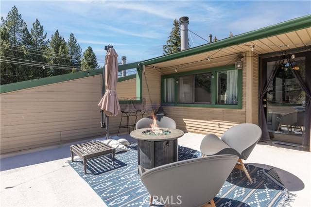 Detail Gallery Image 20 of 27 For 42533 Moonridge Rd #4,  Big Bear Lake,  CA 92315 - 2 Beds | 2 Baths