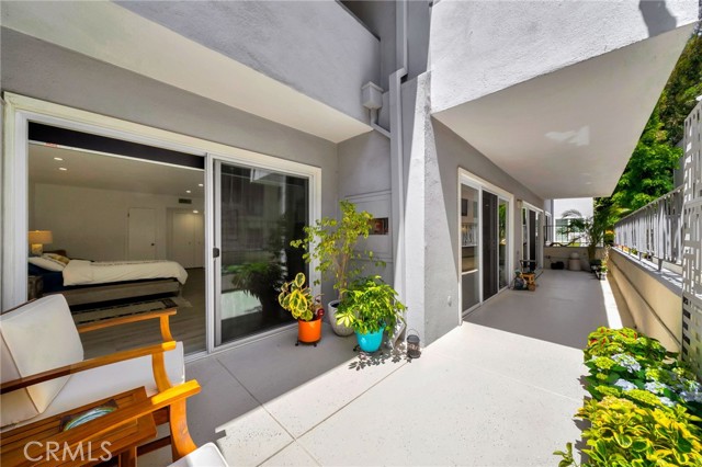 Detail Gallery Image 21 of 37 For 7259 Hillside Ave #102,  Los Angeles,  CA 90046 - 2 Beds | 2 Baths
