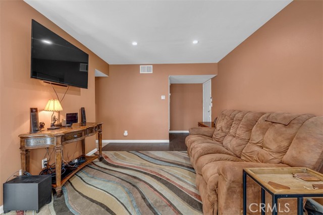 Detail Gallery Image 6 of 22 For 1200 W Lambert Rd #41,  La Habra,  CA 90631 - 1 Beds | 1 Baths