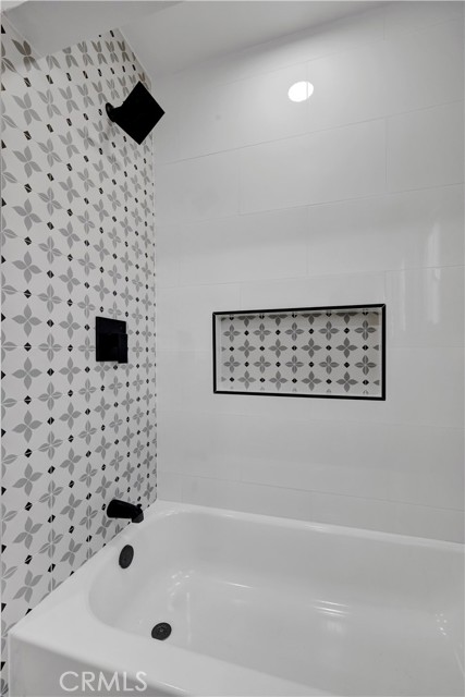 Detail Gallery Image 26 of 49 For 3515 S Norton, Los Angeles,  CA 90018 - 2 Beds | 3 Baths