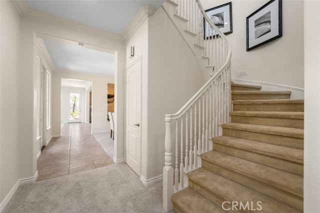 2889 Muir Trail Drive, Fullerton CA: https://media.crmls.org/medias/e93363c0-9fd7-4f5c-8af1-0da74753e00d.jpg