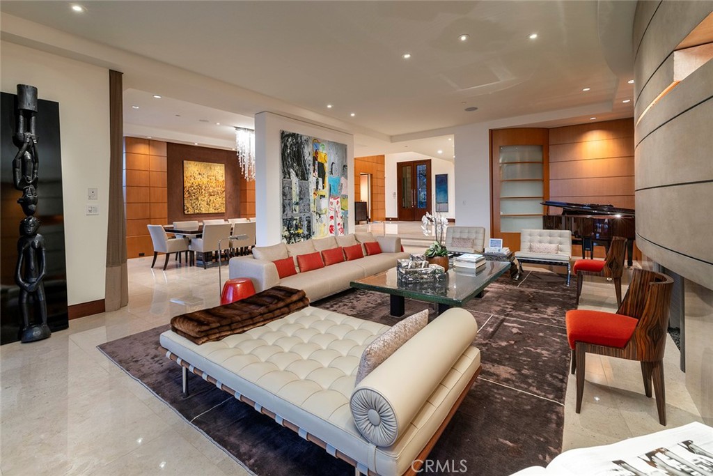 E93406c9 97c6 4bcd Aa9b B956a46f895e