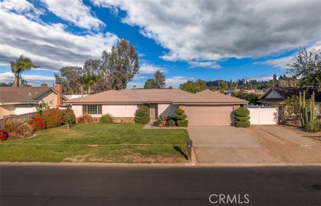 4989 California Ave, Norco, CA 92860