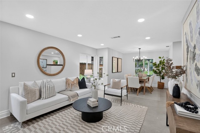 Detail Gallery Image 4 of 47 For 41 Fairfield, Lake Forest,  CA 92610 - 5 Beds | 2/1 Baths