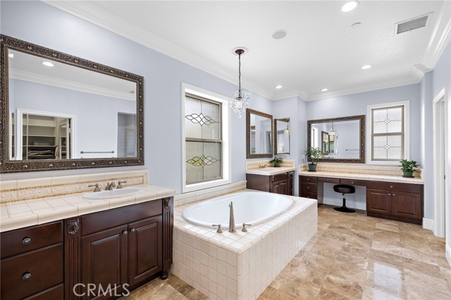 Detail Gallery Image 20 of 56 For 5 Cambridge Rd, Ladera Ranch,  CA 92694 - 5 Beds | 5/1 Baths
