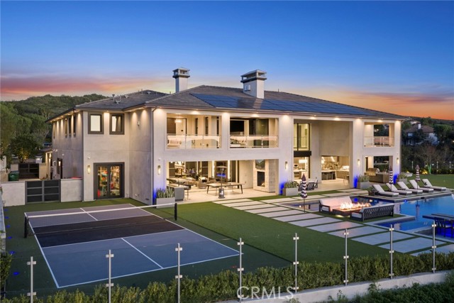 Image 7 of 75 For 11 Thurston Drive