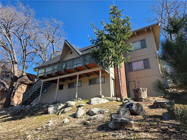 Detail Gallery Image 3 of 3 For 1405 Sequoia Dr, Lake Arrowhead,  CA 92352 - 4 Beds | 2/1 Baths