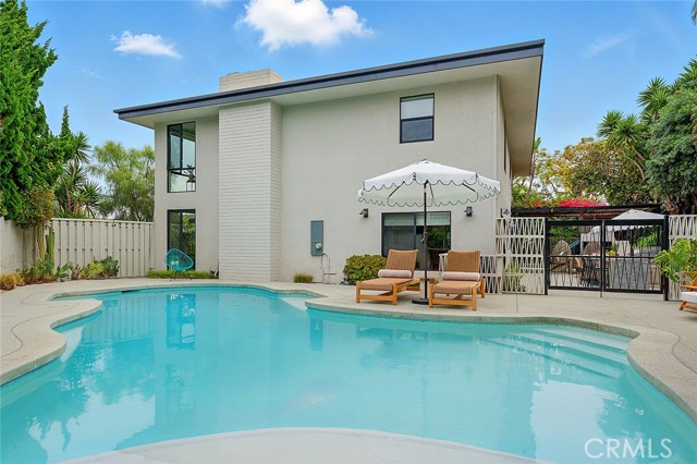 6360 E Vera Crest Drive, Long Beach CA: https://media.crmls.org/medias/e937a227-d4dc-4870-890f-a847cabe66d6.jpg