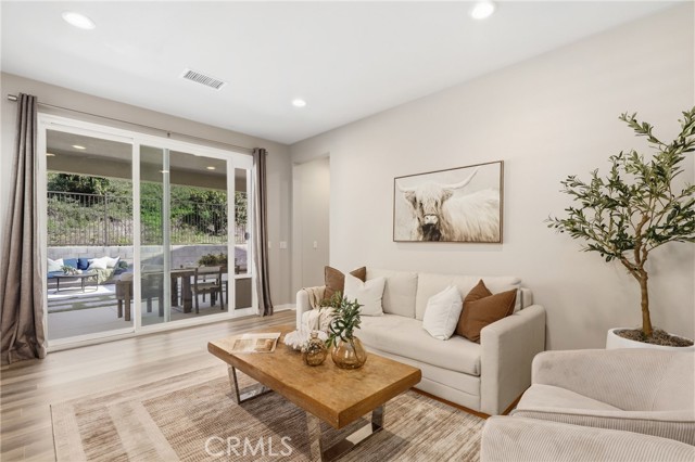 Detail Gallery Image 21 of 68 For 36 Jarano St, Rancho Mission Viejo,  CA 92694 - 5 Beds | 4/1 Baths