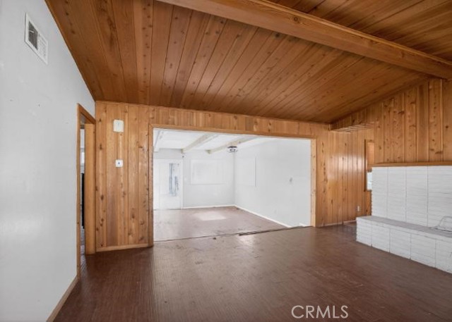 Detail Gallery Image 4 of 19 For 452 Sirretta St, Kernville,  CA 93238 - 2 Beds | 2 Baths