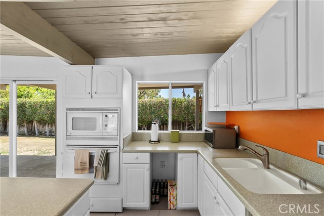 Detail Gallery Image 14 of 38 For 2719 E Plaimor Ave, Palm Springs,  CA 92262 - 3 Beds | 2 Baths
