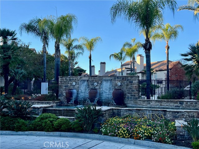 Detail Gallery Image 4 of 6 For 24109 Del Monte Dr #467,  Valencia,  CA 91355 - 2 Beds | 2 Baths