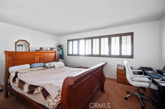 2235 W 25th Street, San Pedro CA: https://media.crmls.org/medias/e93d55ca-cec1-46d0-a969-52aafe90e06f.jpg