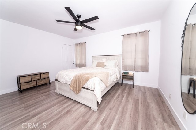 6225 Noble Avenue, Van Nuys CA: https://media.crmls.org/medias/e93ea4bf-2c25-43ee-92cc-df6b92039991.jpg