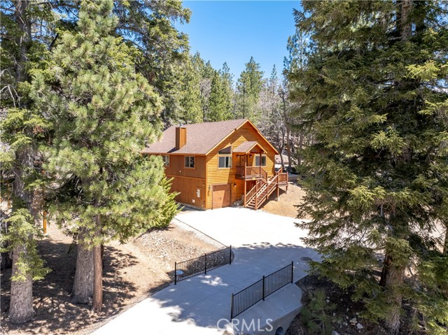 43485 Colusa Drive, Big Bear Lake CA: https://media.crmls.org/medias/e93ec27a-3971-4429-a173-e53ee8ce151b.jpg