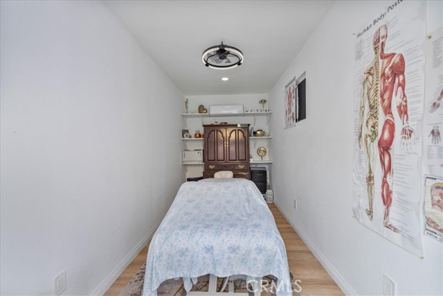 665 Larimore, La Puente CA: https://media.crmls.org/medias/e93efe8f-a774-4642-80b4-3d8766d4a1e1.jpg