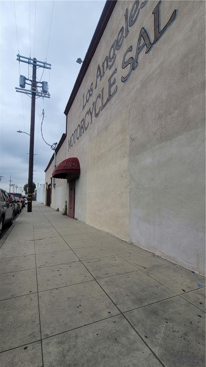 425 E 58th Street, Los Angeles, California 90011, ,Commercial Lease,For Rent,425 E 58th Street,CRAR23108717