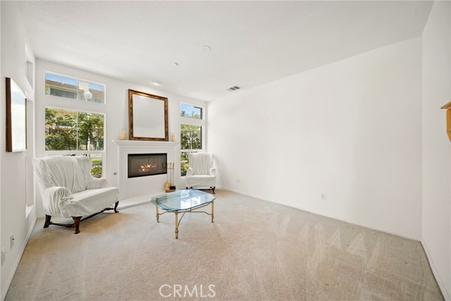 Detail Gallery Image 8 of 39 For 4425 Ahoy Ln, Oxnard,  CA 93035 - 3 Beds | 2/1 Baths