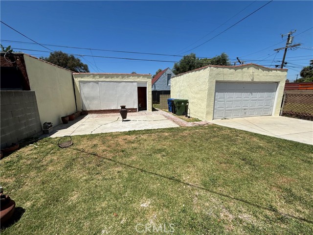 1927 W 82nd, Los Angeles, California 90047, 3 Bedrooms Bedrooms, ,1 BathroomBathrooms,Single Family Residence,For Sale,W 82nd,RS24024058