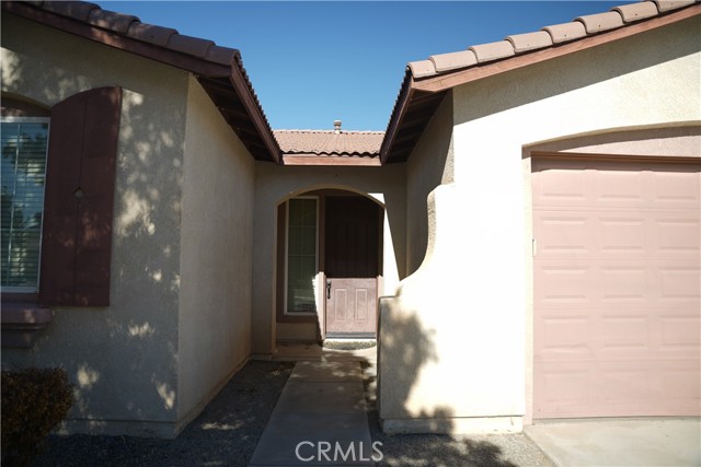 Detail Gallery Image 4 of 30 For 11534 Charm Ln, Adelanto,  CA 92301 - 3 Beds | 2 Baths