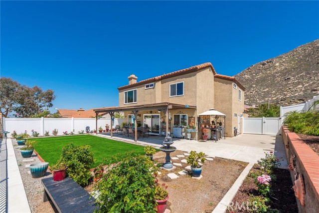 22075 Naples Drive, Moreno Valley CA: https://media.crmls.org/medias/e9410a62-434f-4561-94c6-3e0adcf44777.jpg