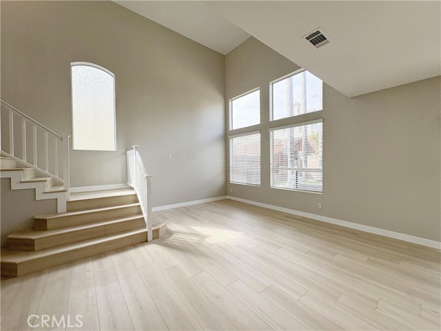 Detail Gallery Image 2 of 38 For 16370 Oldenburg Dr, Chino Hills,  CA 91709 - 5 Beds | 3 Baths