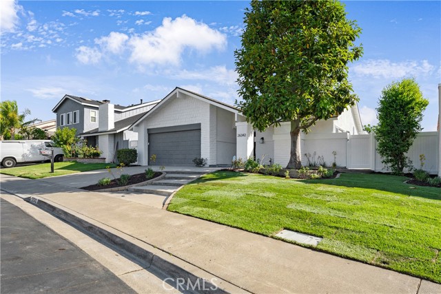 26342 Via Conchita, Mission Viejo CA: https://media.crmls.org/medias/e94584fc-04a7-4653-b901-b331cf36bf0b.jpg