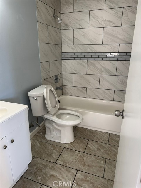 Detail Gallery Image 8 of 11 For 1185 W Grand, Corona,  CA 92882 - – Beds | – Baths