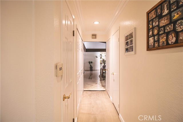 2509 Euclid E, Upland CA: https://media.crmls.org/medias/e946b6e2-fef4-44e2-9375-e996c00c8da9.jpg