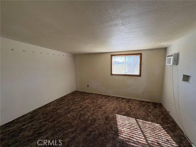 Detail Gallery Image 10 of 25 For 13173 Camellia Rd, Victorville,  CA 92392 - 4 Beds | 2 Baths