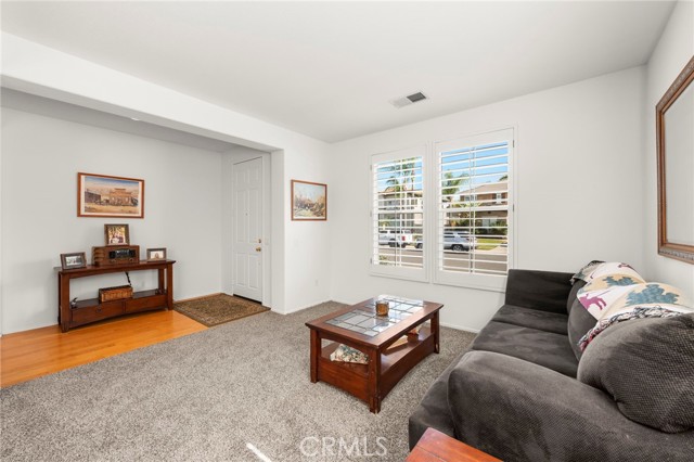 32392 Giverny Court, Winchester CA: https://media.crmls.org/medias/e9479772-a9ce-4c73-a0b1-e015a4a51bfa.jpg